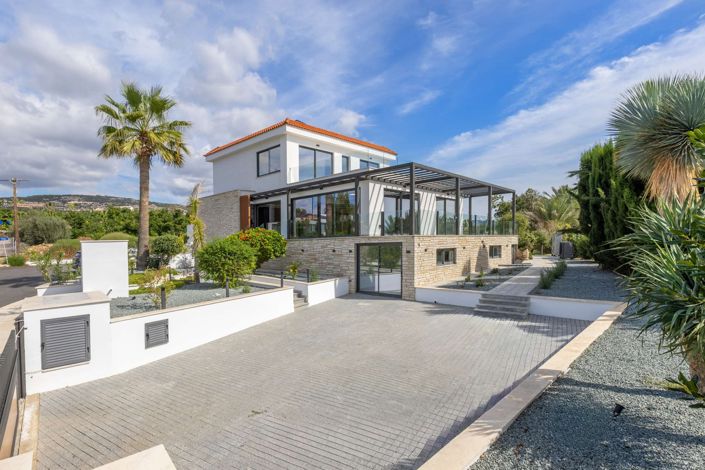 Image No.27-6 Bed House for sale