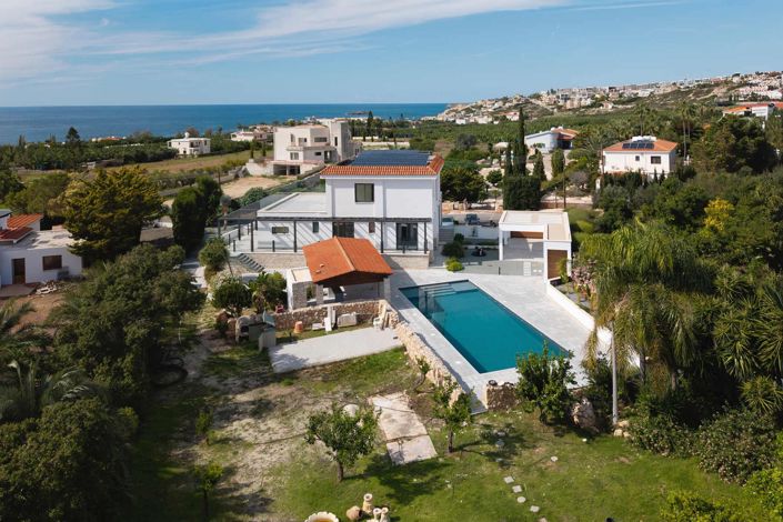 Image No.29-6 Bed House for sale