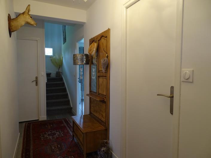 Image No.9-4 Bed House for sale