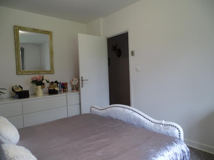 Image No.11-4 Bed House for sale