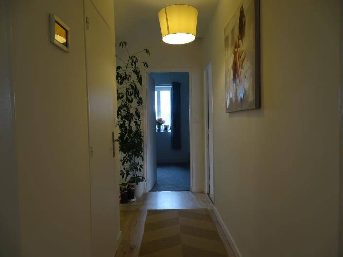 Image No.15-4 Bed House for sale