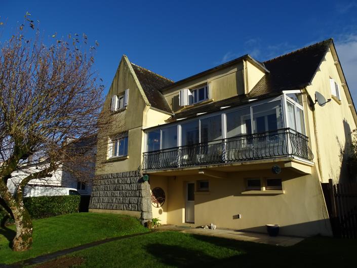 Image No.3-4 Bed House for sale