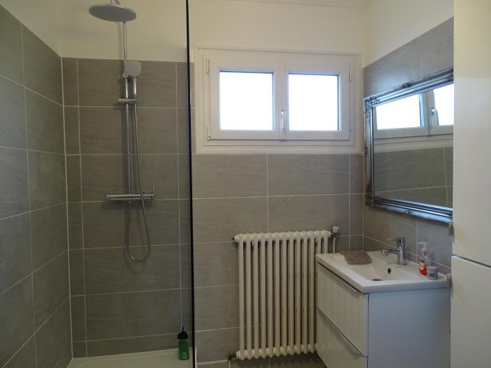 Image No.12-4 Bed House for sale