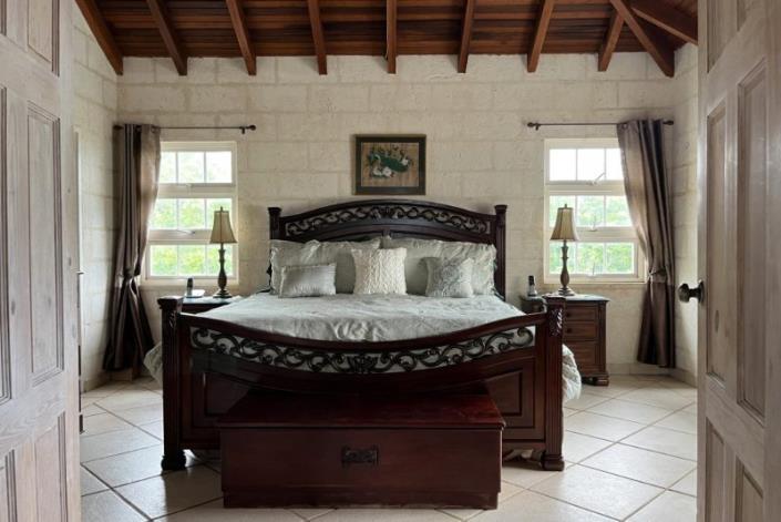 Image No.11-Maison / Villa de 5 chambres à vendre à St George