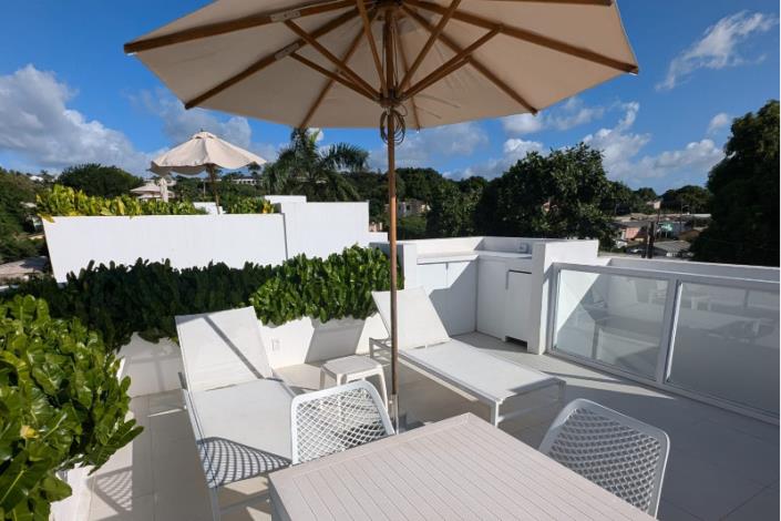 Image No.12-2 Bed Townhouse for sale