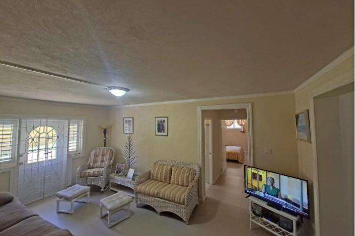 Image No.5-5 Bed House for sale