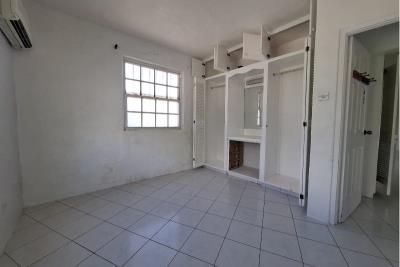 -38-Seascape--Inch-Marlow--12-