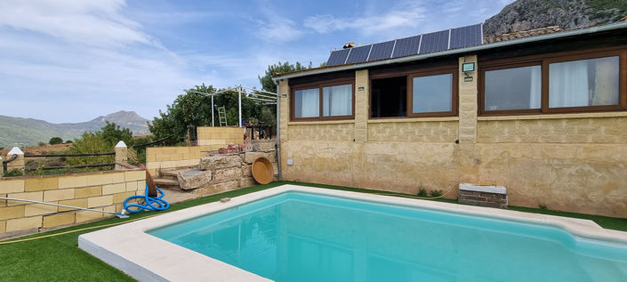 Image No.1-3 Bed Property for sale