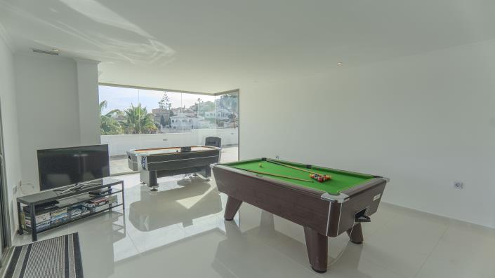 Image No.4-4 Bed Villa for sale