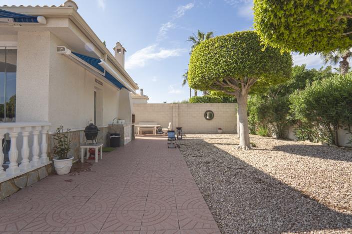 Image No.4-4 Bed Villa / Detached for sale