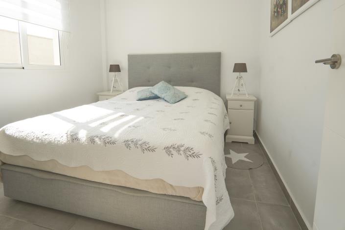 Image No.11-4 Bed Villa / Detached for sale