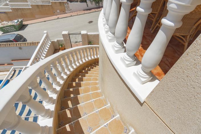 Image No.44-3 Bed Villa for sale