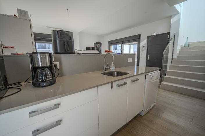 Image No.23-Villa / Détaché de 3 chambres à vendre à Dona Pepa