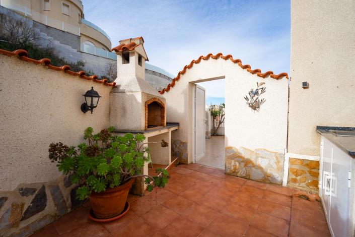 Image No.5-2 Bed House/Villa for sale