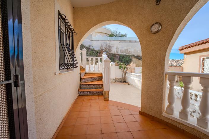 Image No.10-2 Bed House/Villa for sale