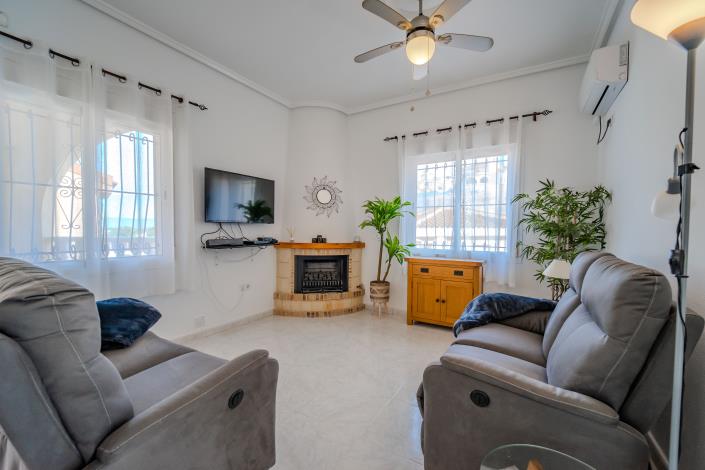 Image No.13-2 Bed House/Villa for sale