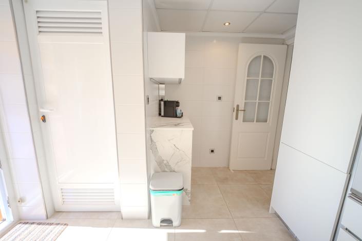 Image No.30-2 Bed Townhouse for sale