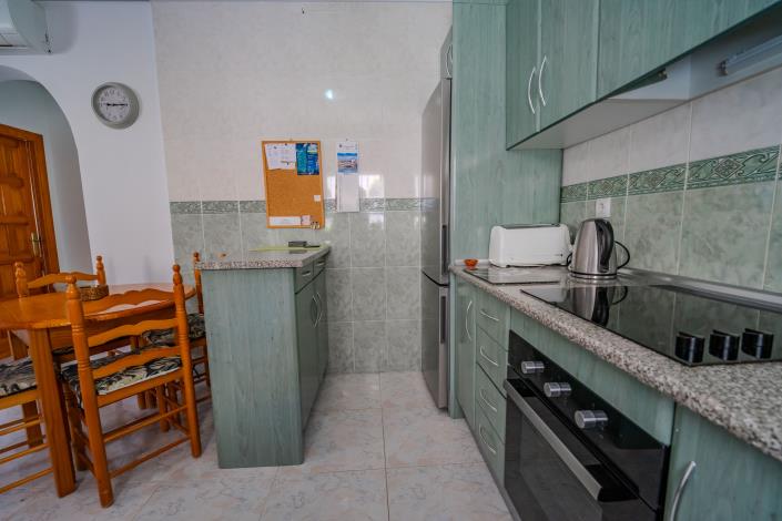 Image No.19-10 Bed Chalet for sale