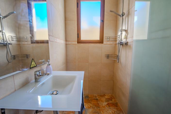 Image No.56-10 Bed Chalet for sale