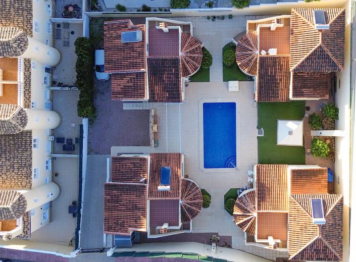 Image No.59-10 Bed Chalet for sale