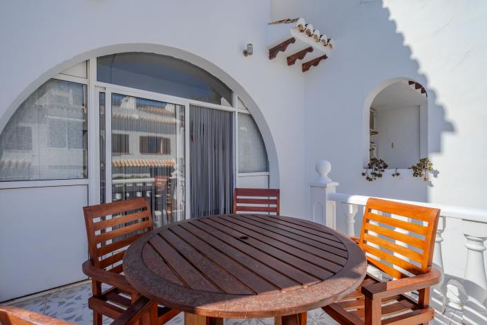 Image No.17-3 Bed Apartment for sale