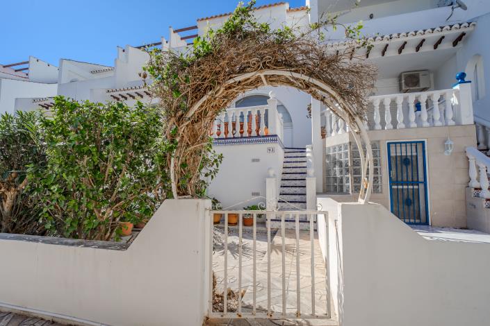 Image No.19-3 Bed Apartment for sale