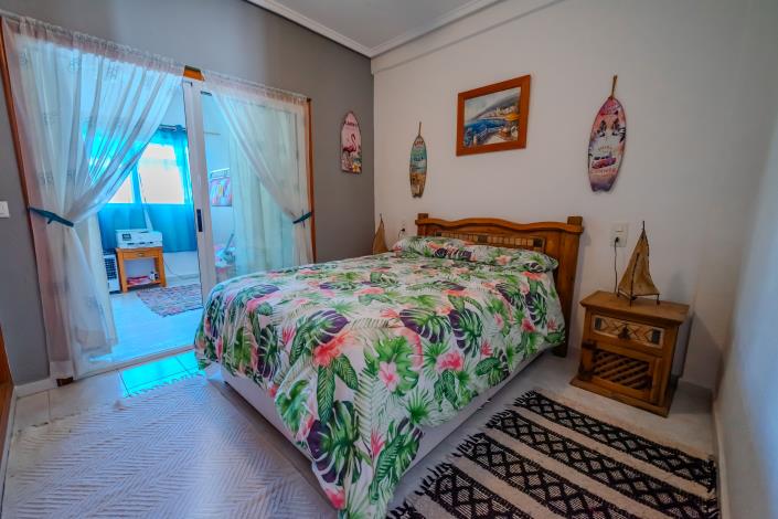 Image No.22-3 Bed Apartment for sale