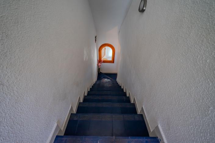 Image No.30-3 Bed Apartment for sale