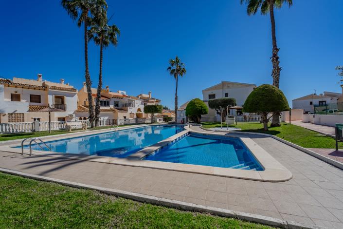 Image No.41-3 Bed Apartment for sale