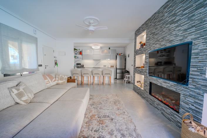 Image No.10-4 Bed Villa / Detached for sale