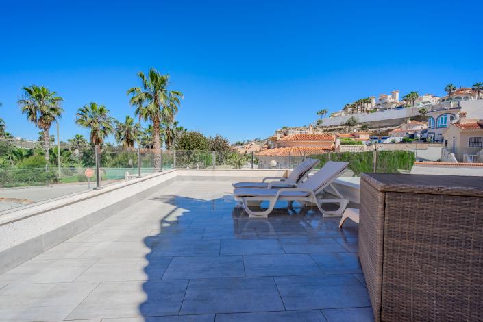 Image No.21-4 Bed Villa / Detached for sale