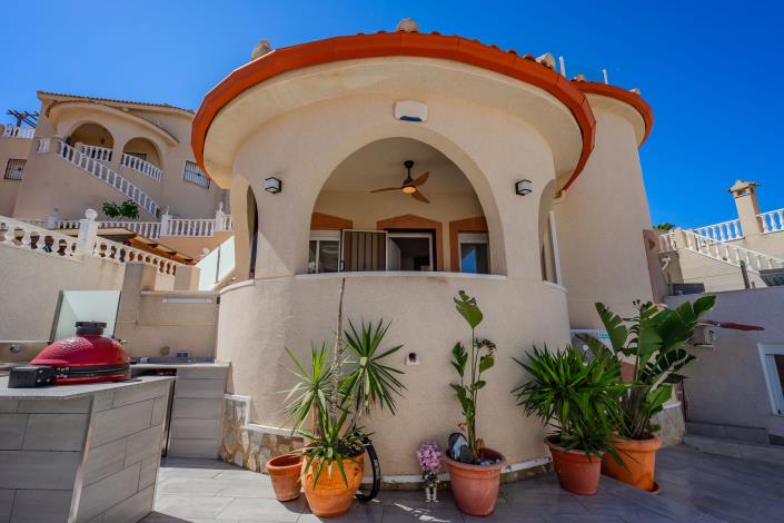 Image No.31-4 Bed Villa / Detached for sale