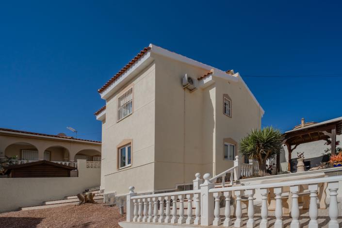 Image No.16-4 Bed Villa / Detached for sale