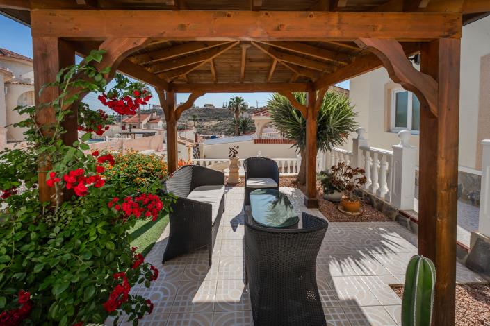 Image No.20-4 Bed Villa / Detached for sale