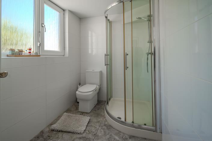 Image No.49-4 Bed Villa / Detached for sale