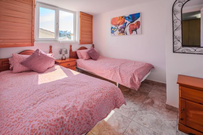 Image No.51-4 Bed Villa / Detached for sale