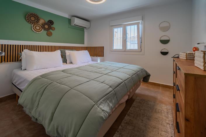 Image No.40-4 Bed Villa / Detached for sale