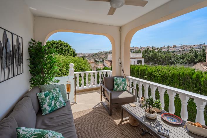 Image No.3-4 Bed Villa / Detached for sale