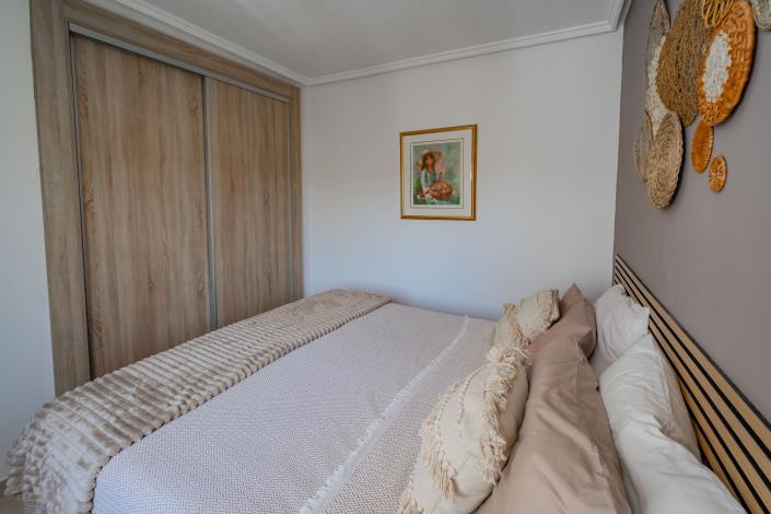 Image No.14-4 Bed Villa / Detached for sale