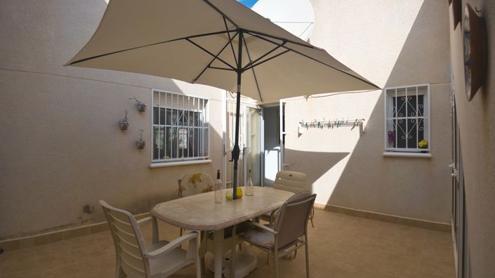 Image No.29-2 Bed Villa for sale