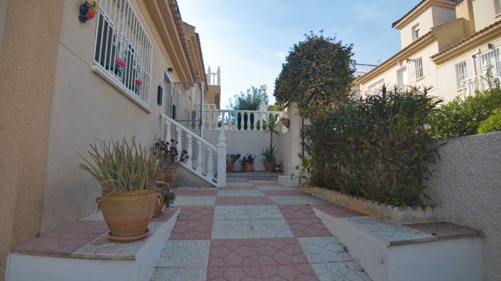 Image No.42-2 Bed Villa for sale