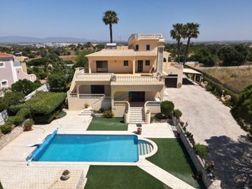 id82fa7c01-0000-0500-0000-00001769918d