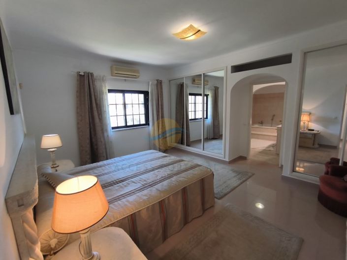 Image No.9-Maison de 5 chambres à vendre à Lagoa