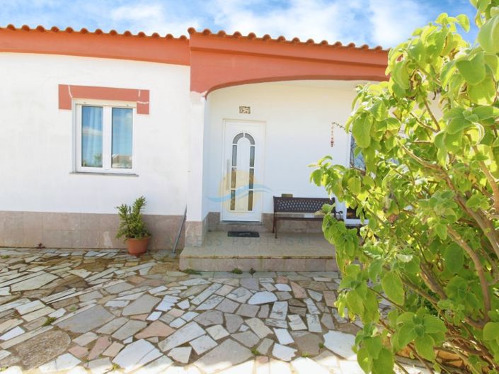 Image No.1-Maison de 3 chambres à vendre à Vila do Bispo