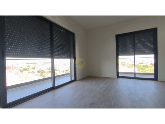 Image No.13-4 Bed Apartment for sale