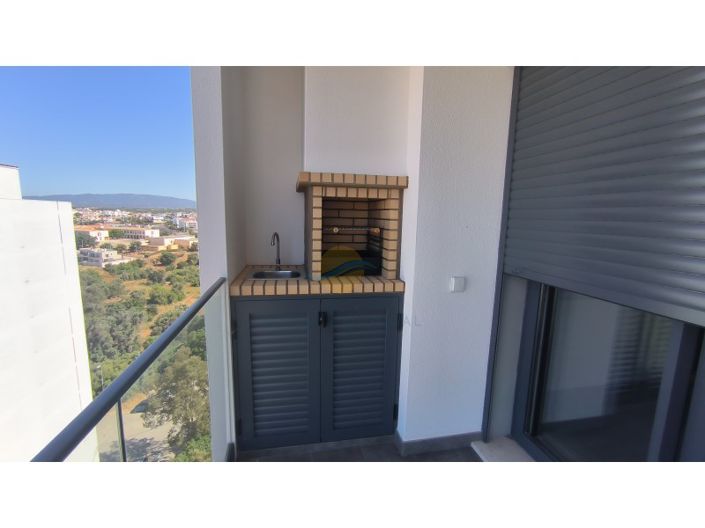 Image No.2-4 Bed Apartment for sale