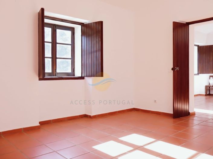 Image No.24-3 Bed Farmhouse for sale