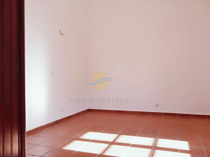 Image No.27-3 Bed Farmhouse for sale