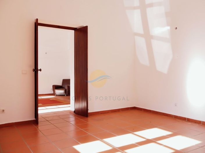 Image No.30-3 Bed Farmhouse for sale