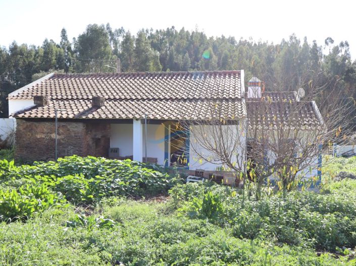 Image No.9-3 Bed Farmhouse for sale